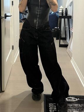 Micas Barrel Jeans